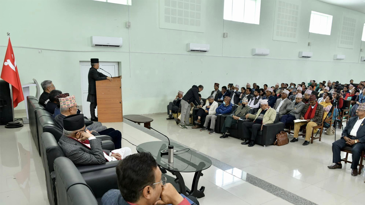 राष्ट्रपति निर्वाचनबारे सांसदलाई एमालेको अभिमुखीकरण